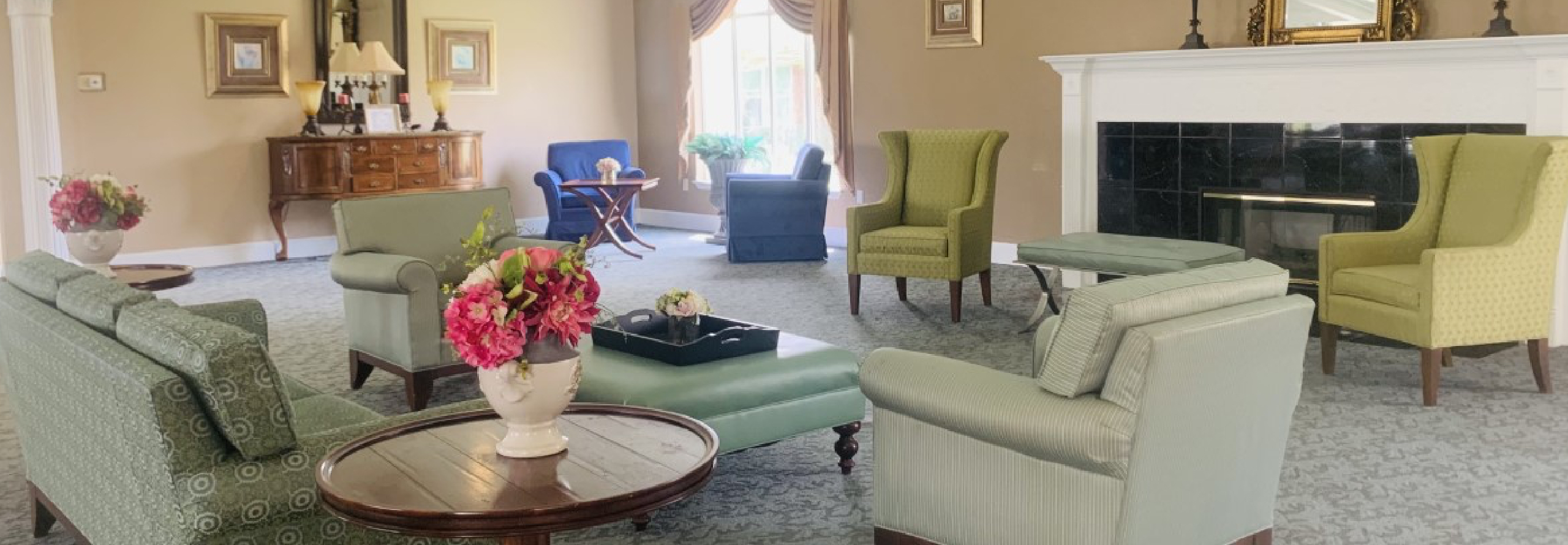 Magnolia Manor living room